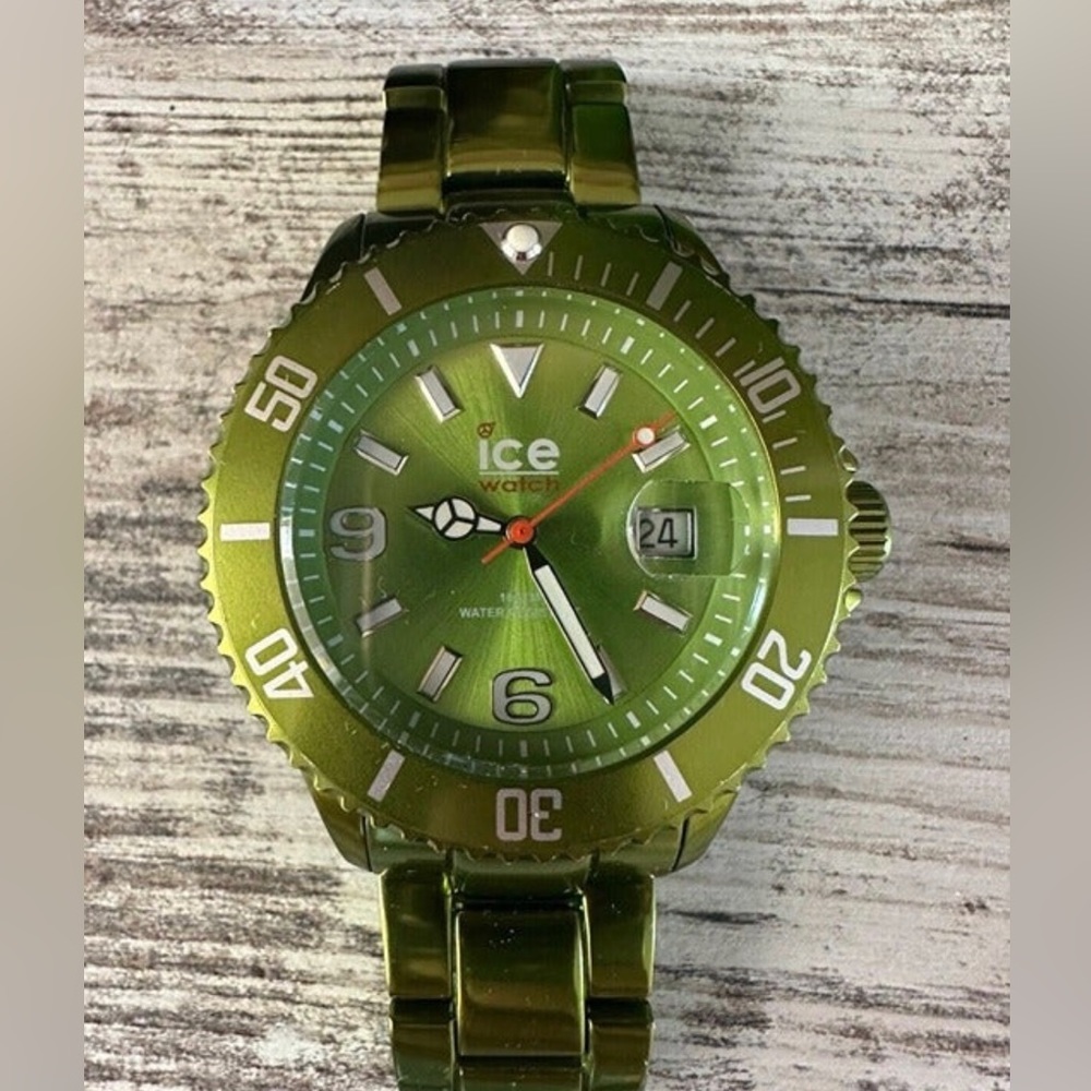 Ice Watch Aluminum Green Dial Metallic Green Bezel Stainless Steel AL.GN.U.A.12